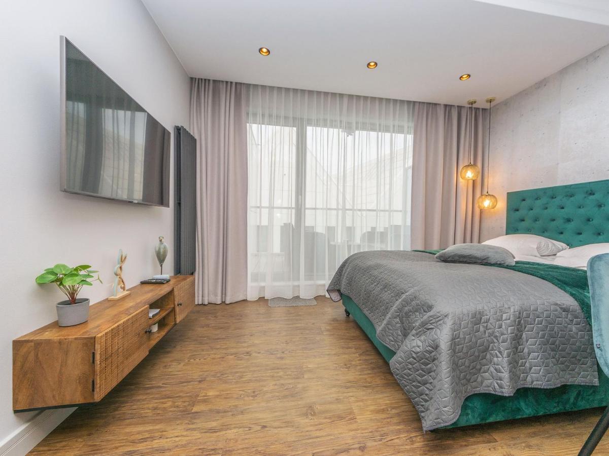 Flatbook - City Center Apartments Granaria With Parking Gdańsk Exteriör bild